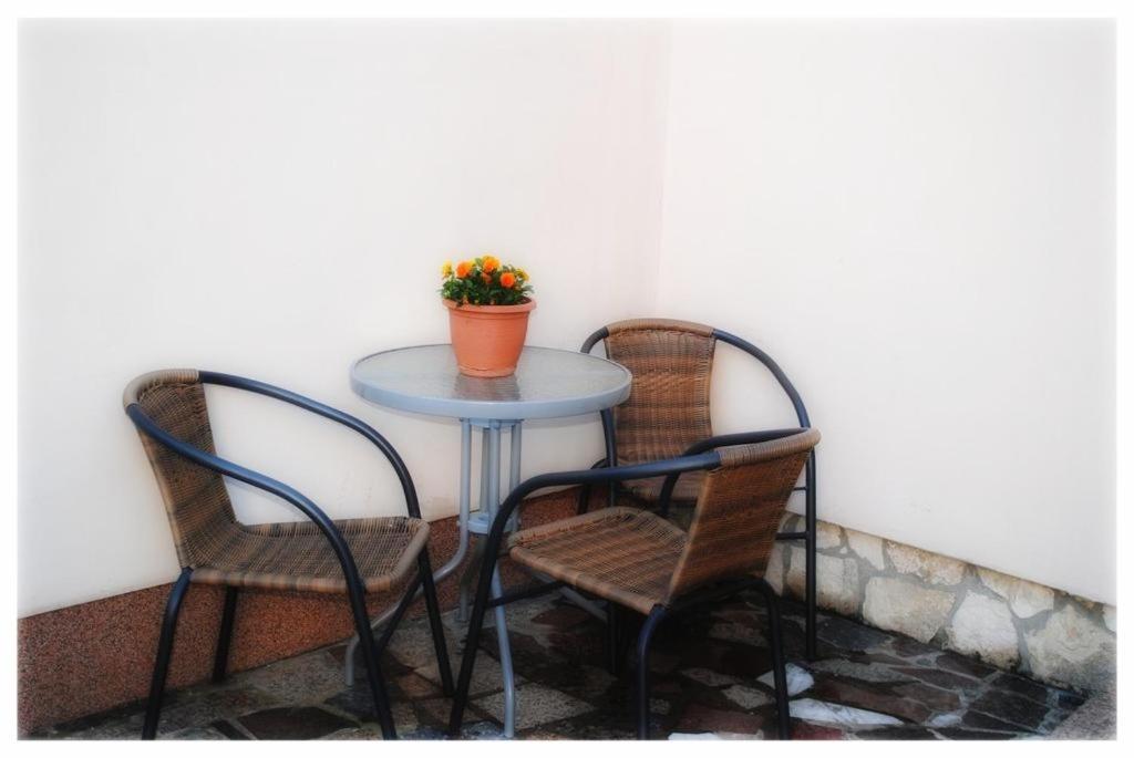 Apartmani Alma PUY Exterior foto