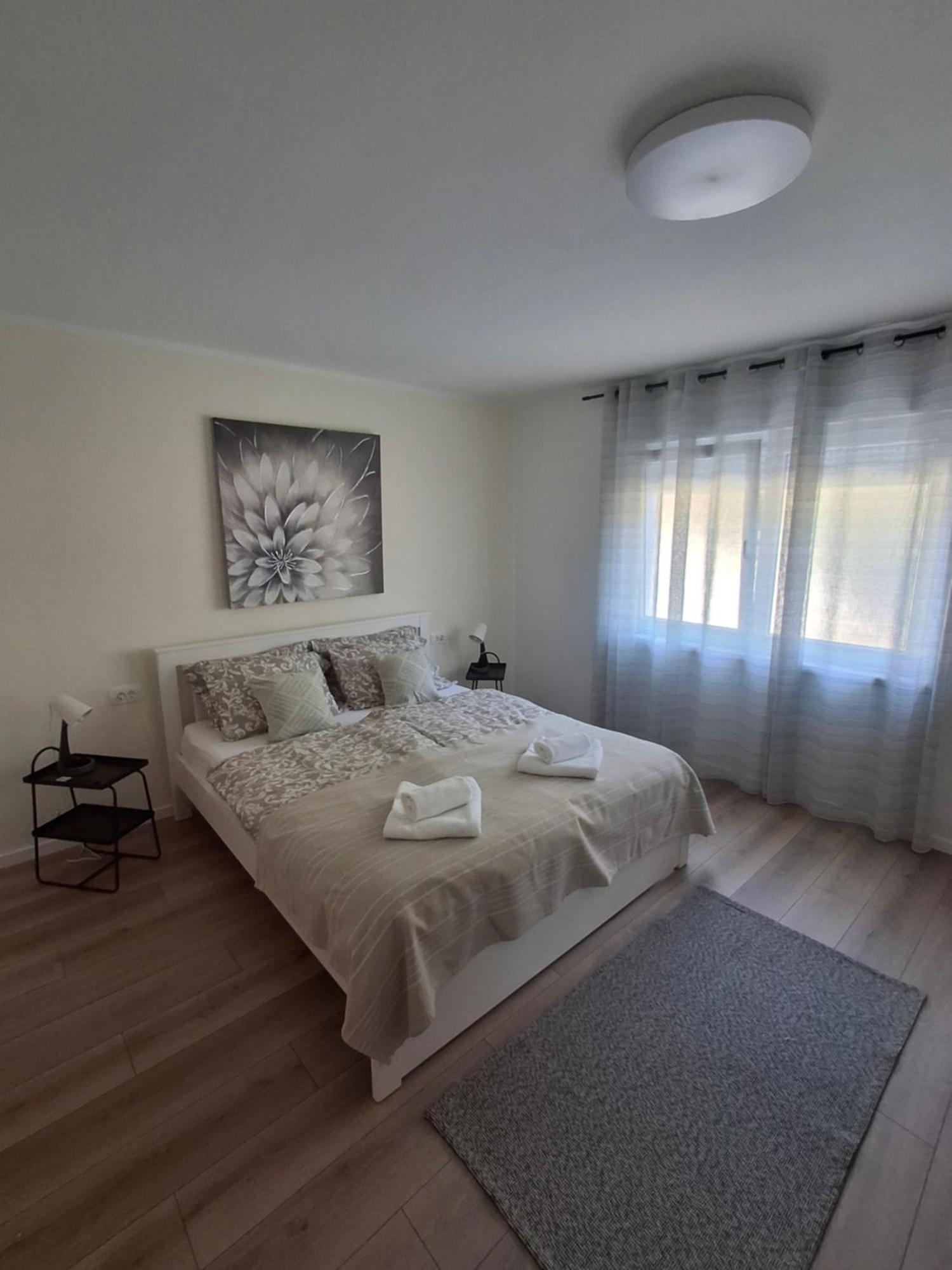 Apartmani Alma PUY Exterior foto
